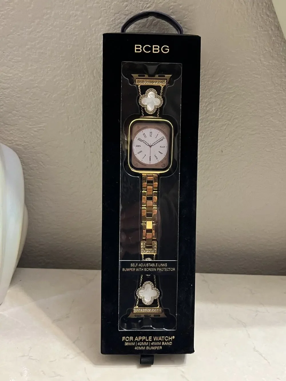 BCBG Gold Floral Apple Watch Band – 38/40/41mm Elevate your Apple Watch